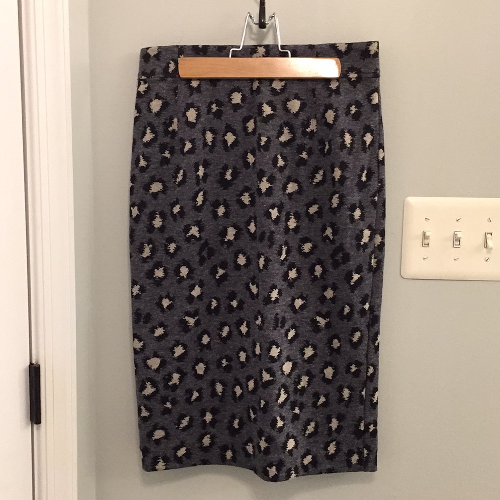 Loft S pencil skirt NWOT